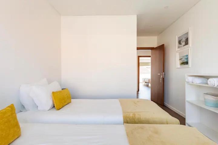 Hotel Baleal Surf Ranch à Ferrel  Extérieur photo