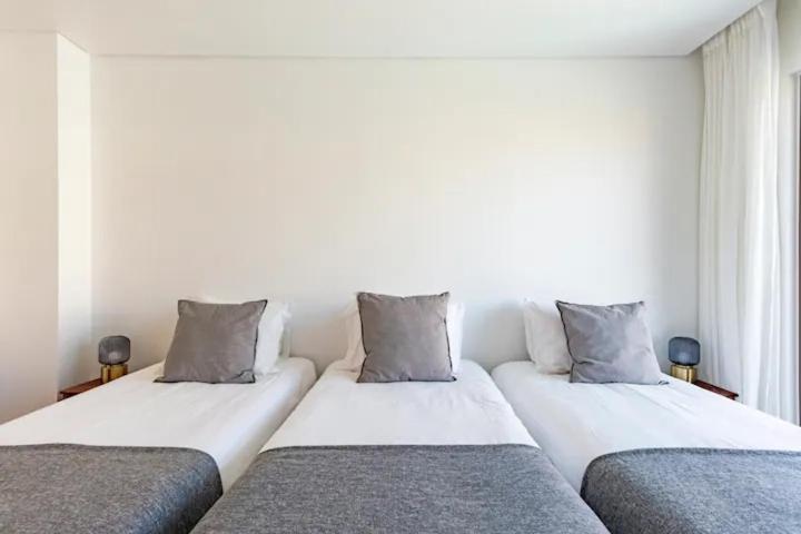 Hotel Baleal Surf Ranch à Ferrel  Extérieur photo